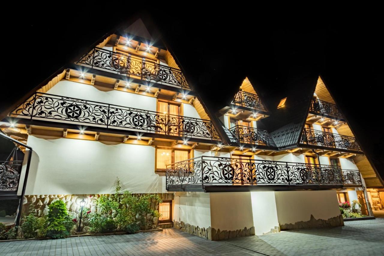 Lesny Dwor Bed & Breakfast Мурзасичле Екстериор снимка