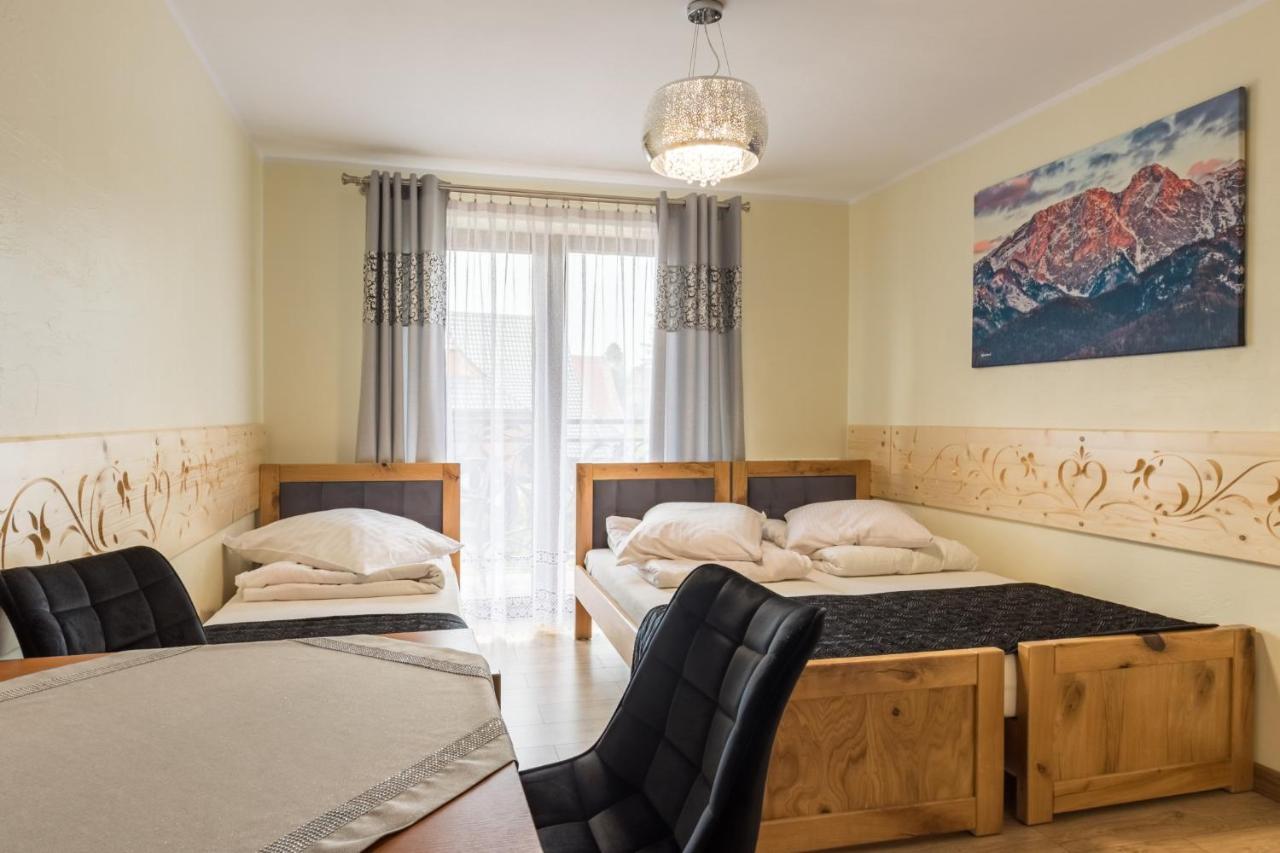 Lesny Dwor Bed & Breakfast Мурзасичле Екстериор снимка