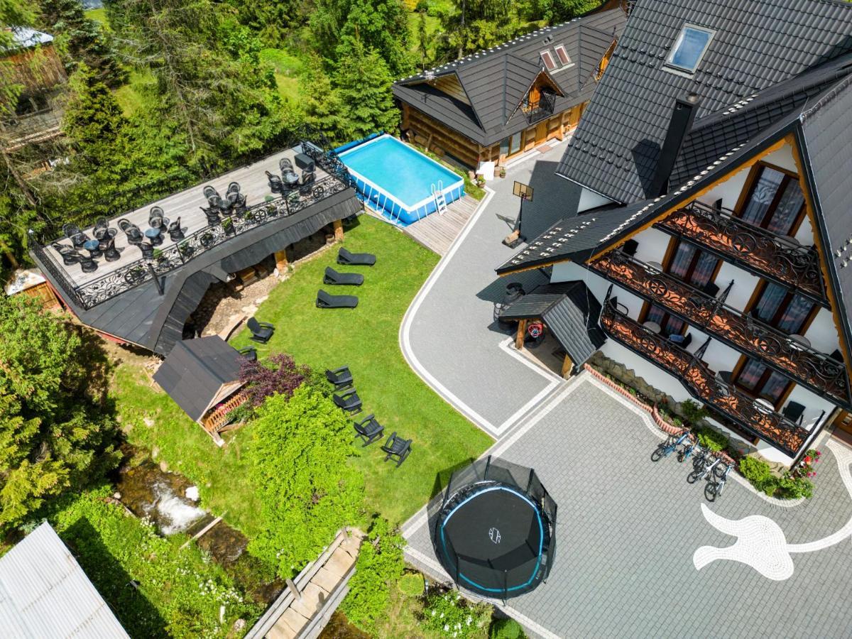 Lesny Dwor Bed & Breakfast Мурзасичле Екстериор снимка