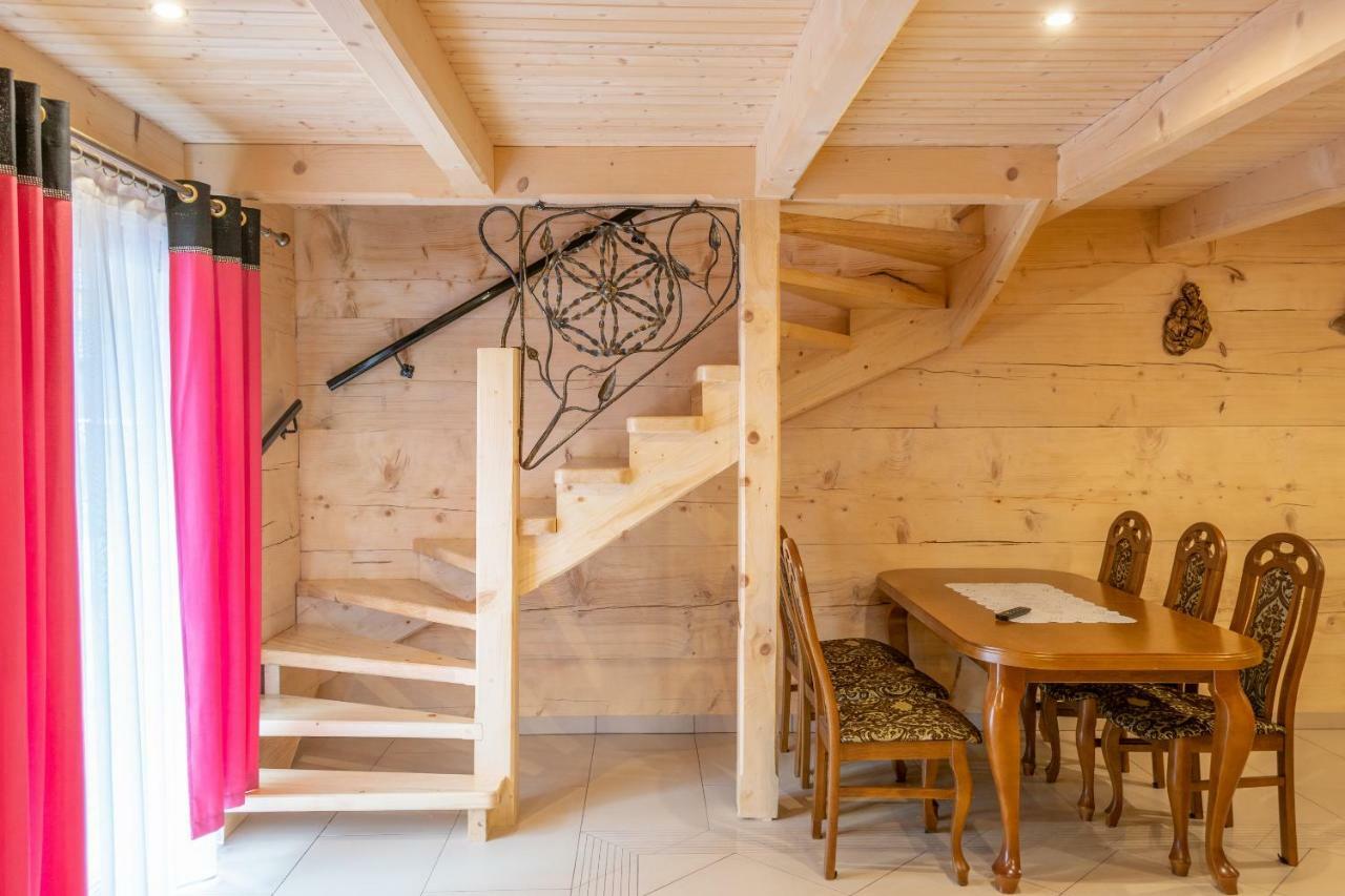 Lesny Dwor Bed & Breakfast Мурзасичле Екстериор снимка